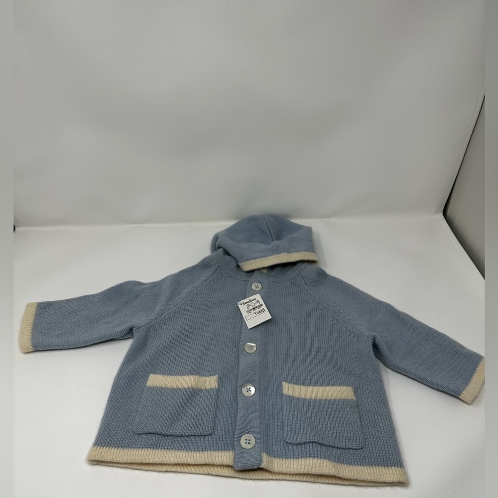 NWT Neiman Marcus cashmere sweater